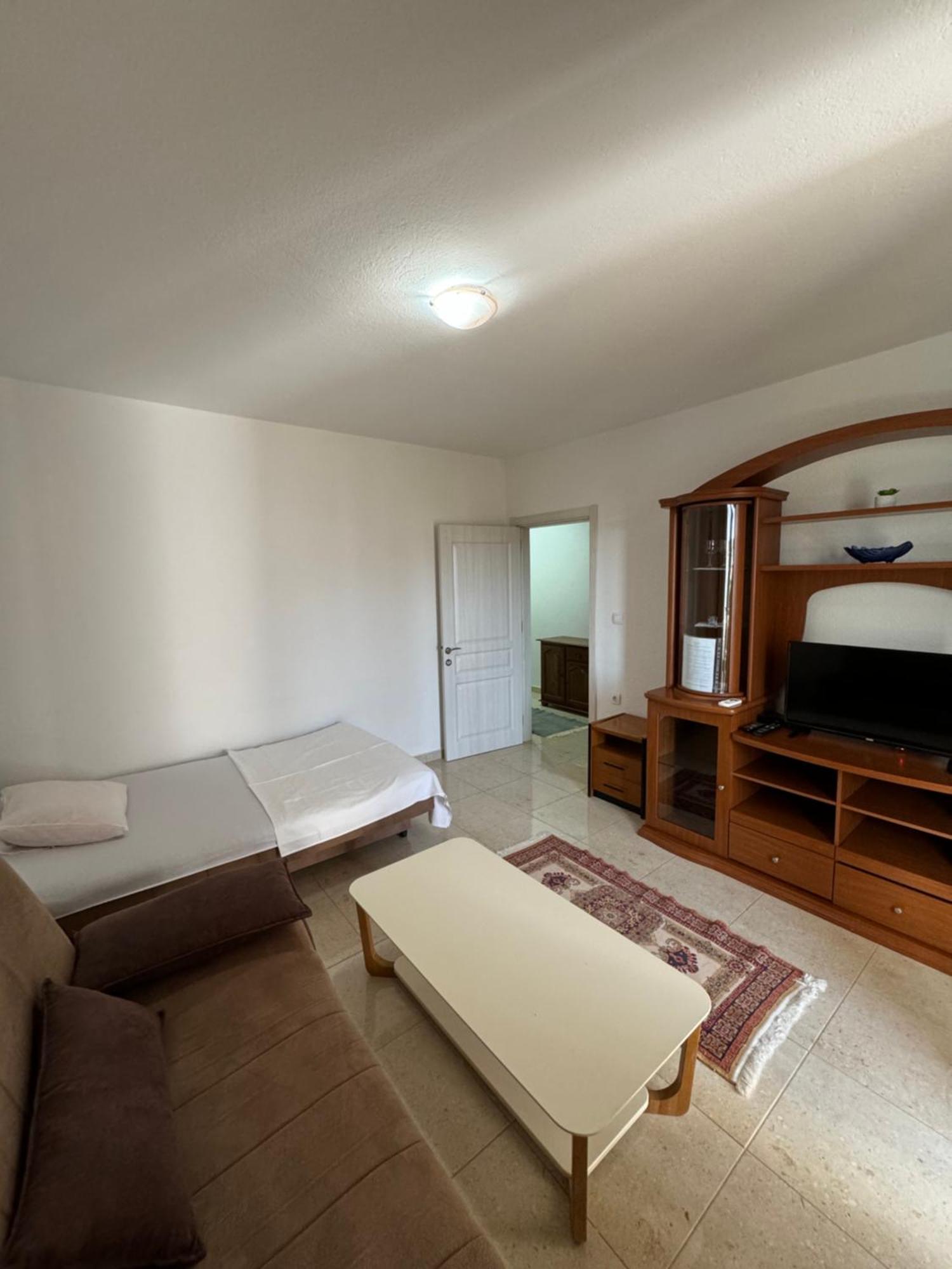 Berin Apartments Ulcinj Exterior photo